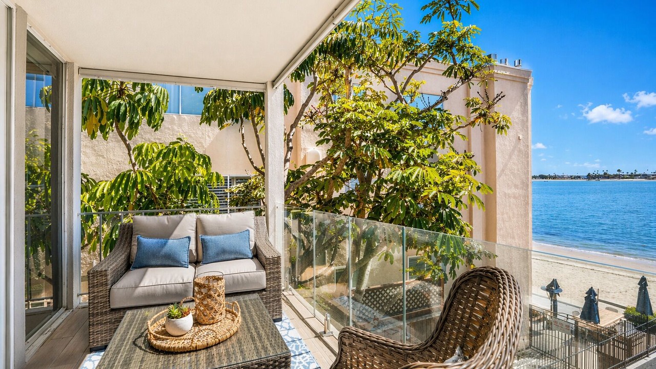 Photo of Patio Balcony in Crown Point
