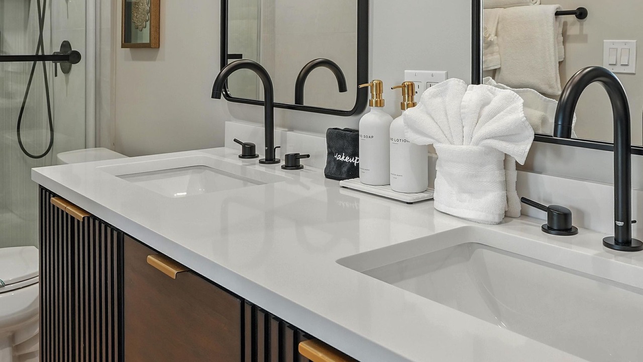 Photo of Bathroom in Crown Point