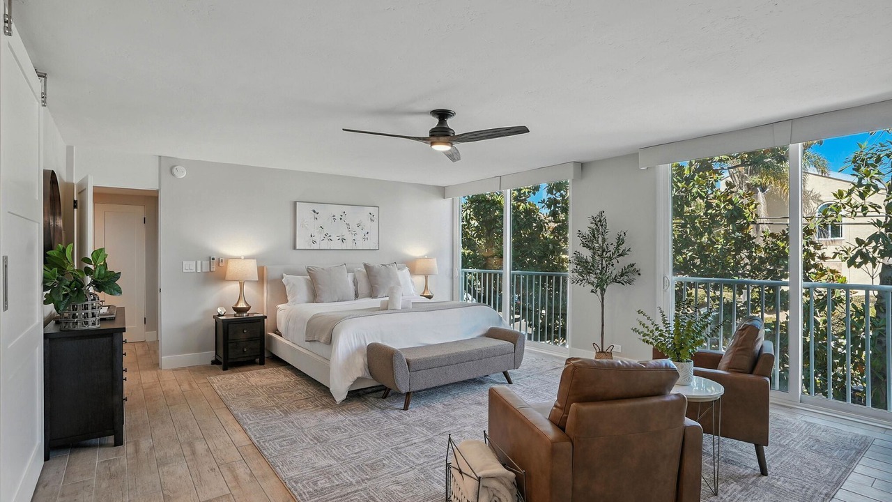 Photo of Bedroom in Crown Point