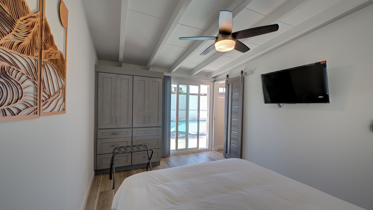 Photo of Bedroom in Bay Park
