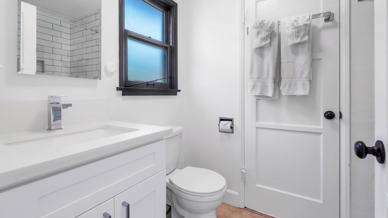 Photo of Bathroom in La Jolla Shores