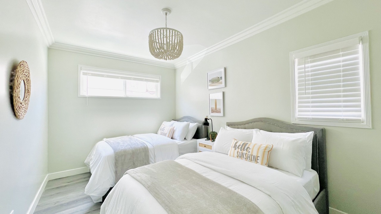 Photo of Bedroom in Crown Point