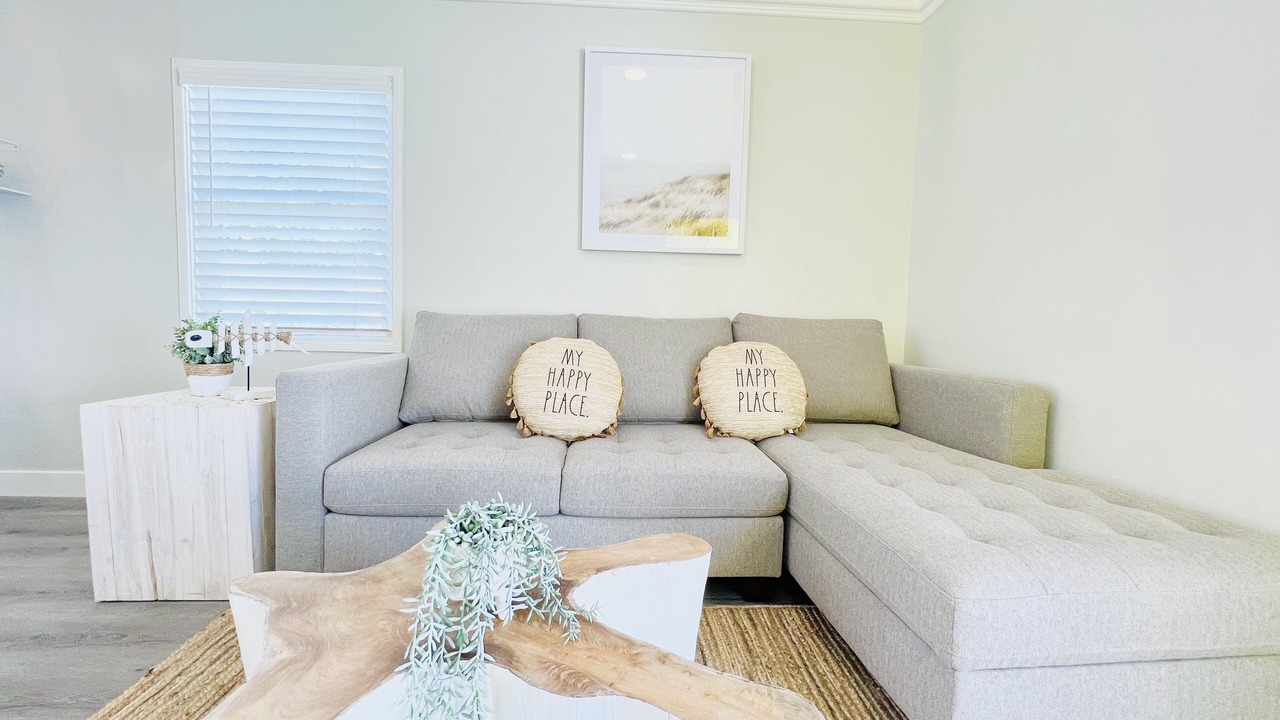 Photo of Livingroom in Crown Point