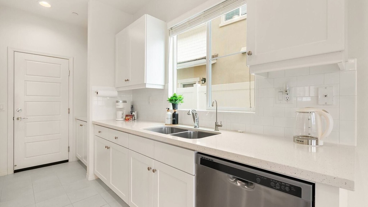 Photo of Kitchen in Allied Gardens
