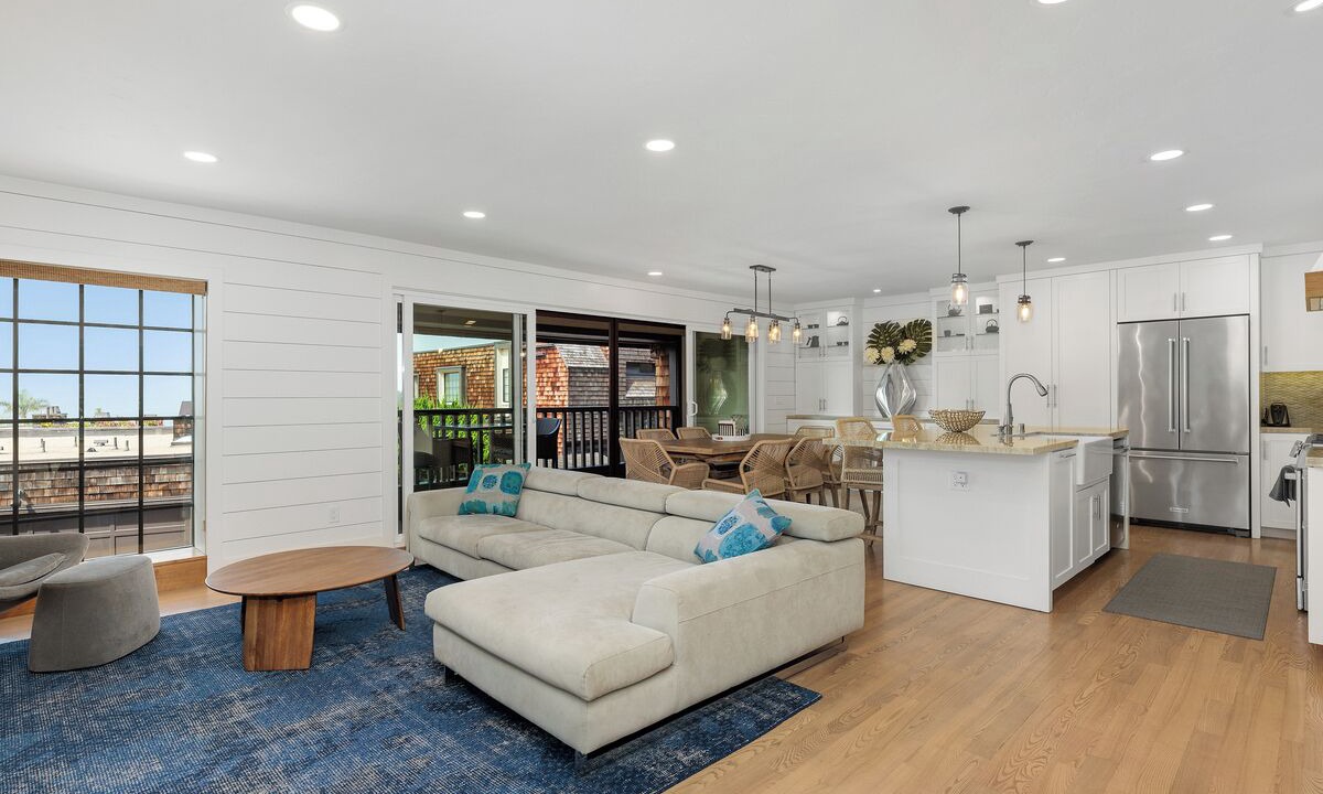 Photo of Livingroom in Del Mar Heights