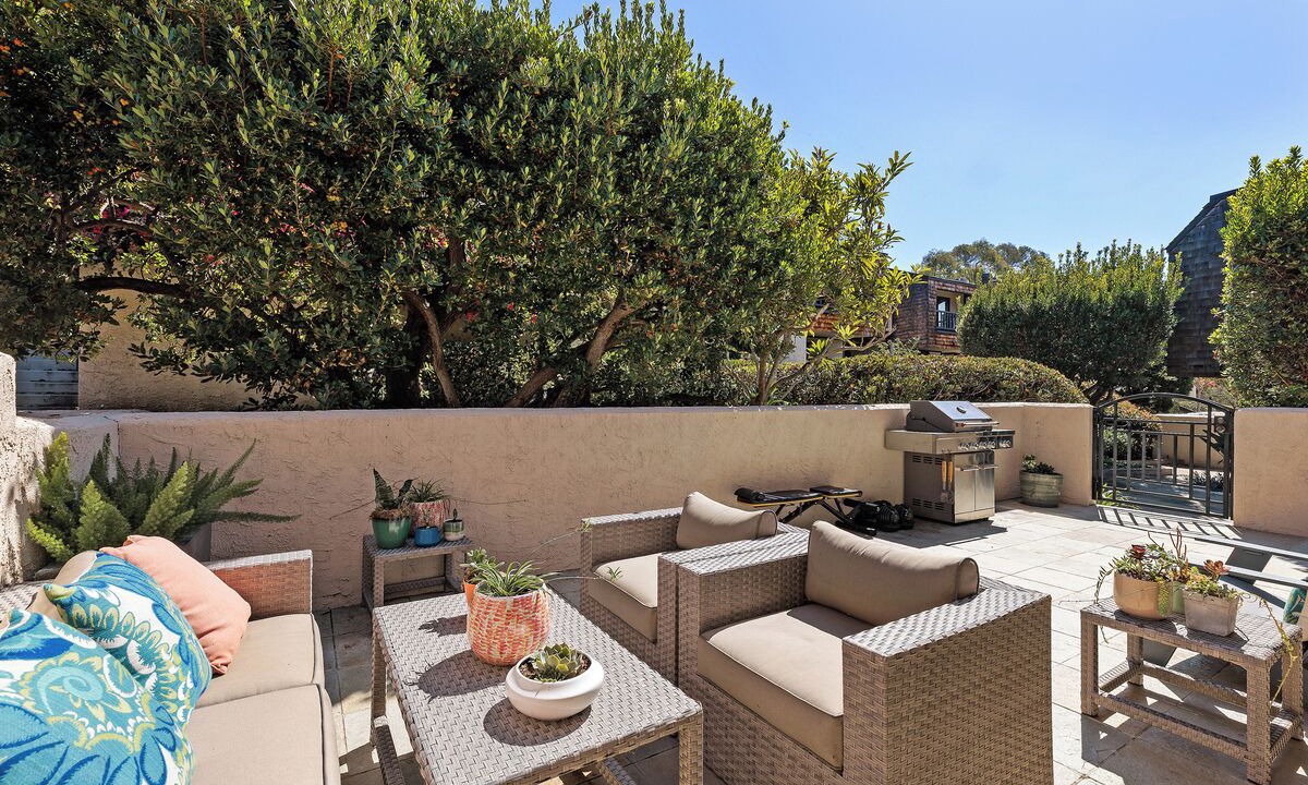 Photo of Patio Balcony in Del Mar Heights