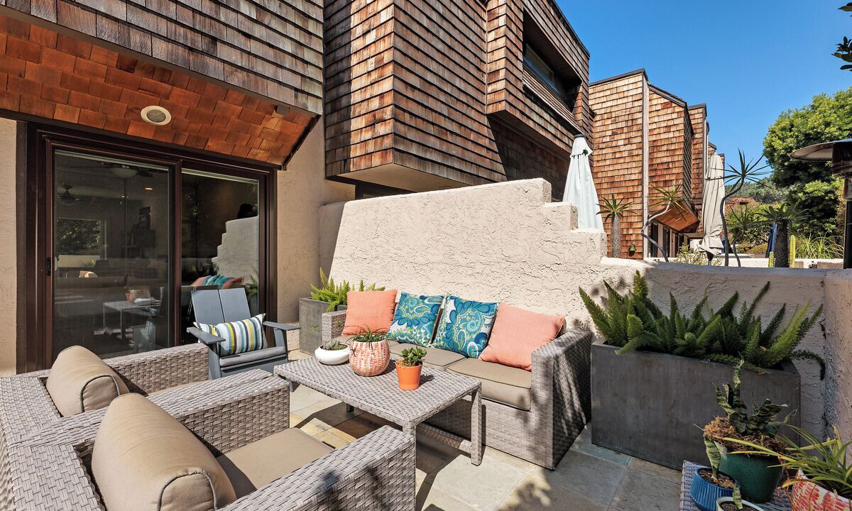 Photo of Patio Balcony in Del Mar Heights