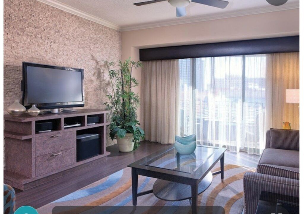 Photo of Livingroom in Civic Core
