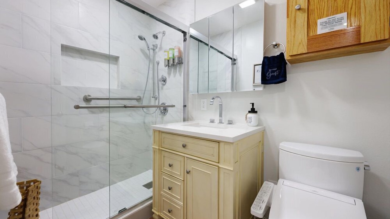 Photo of Bathroom in University City