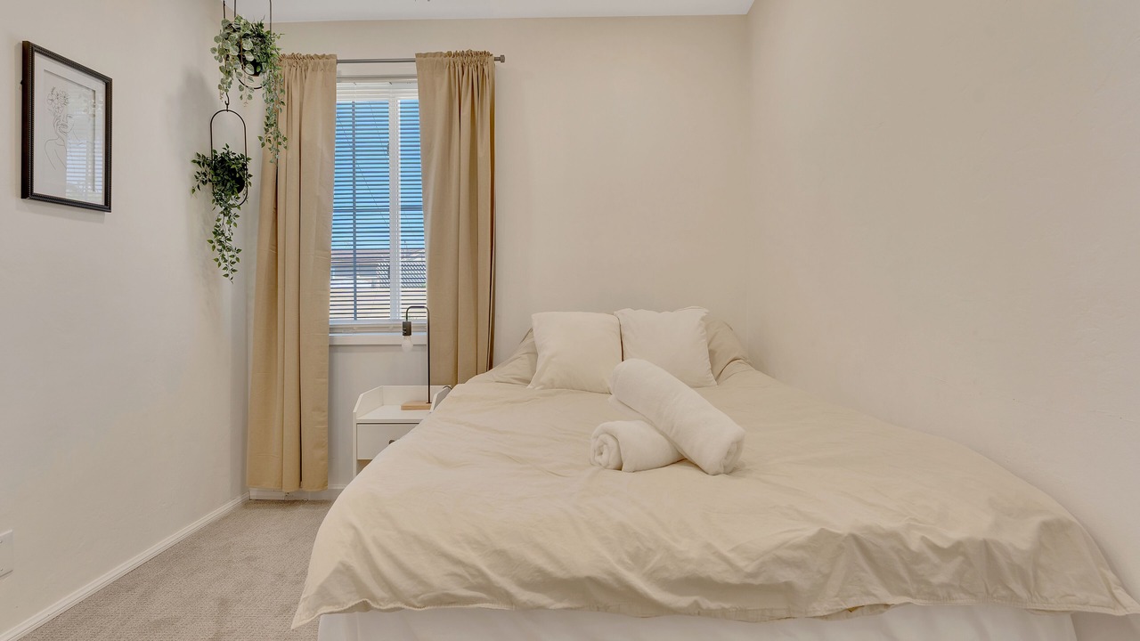 Photo of Bedroom in North Clairemont