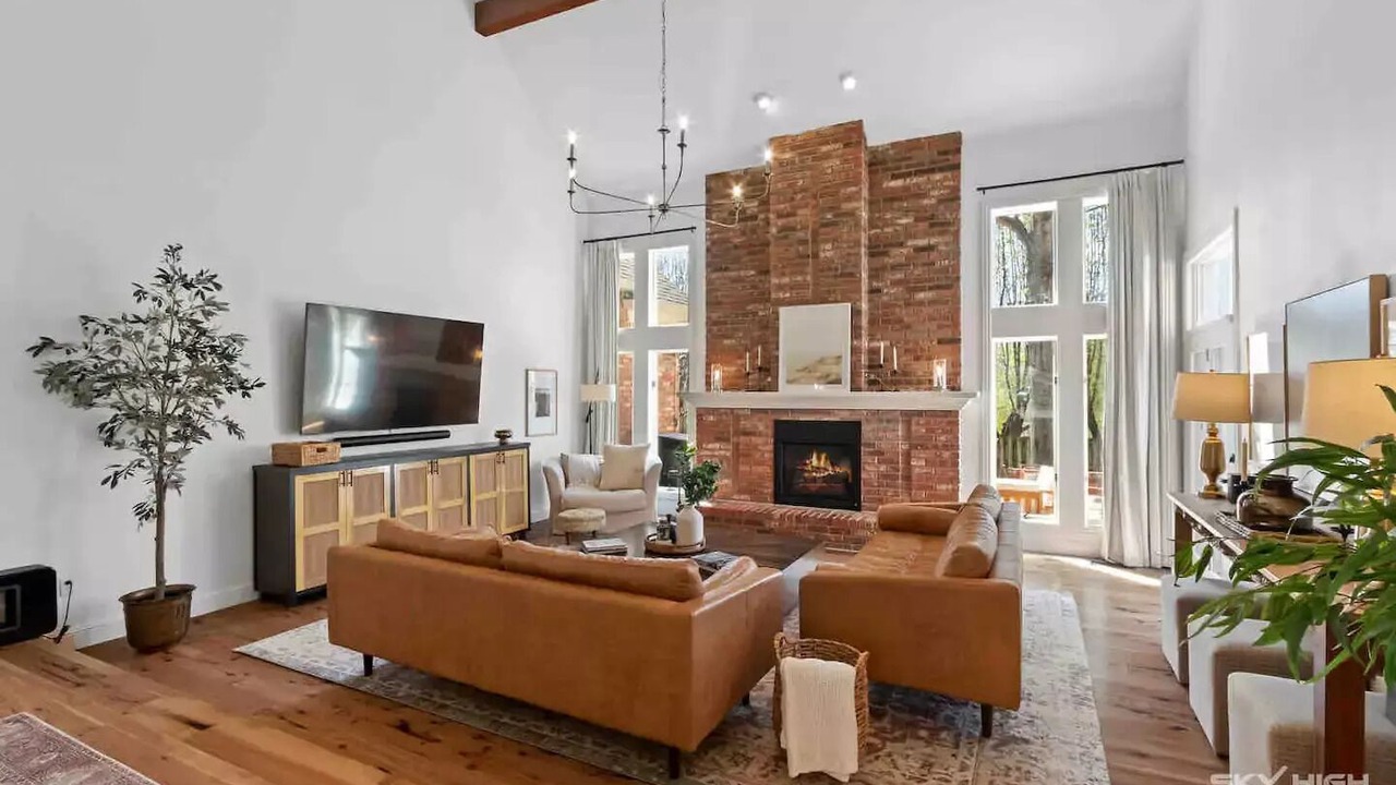 Photo of Livingroom in Bentonville