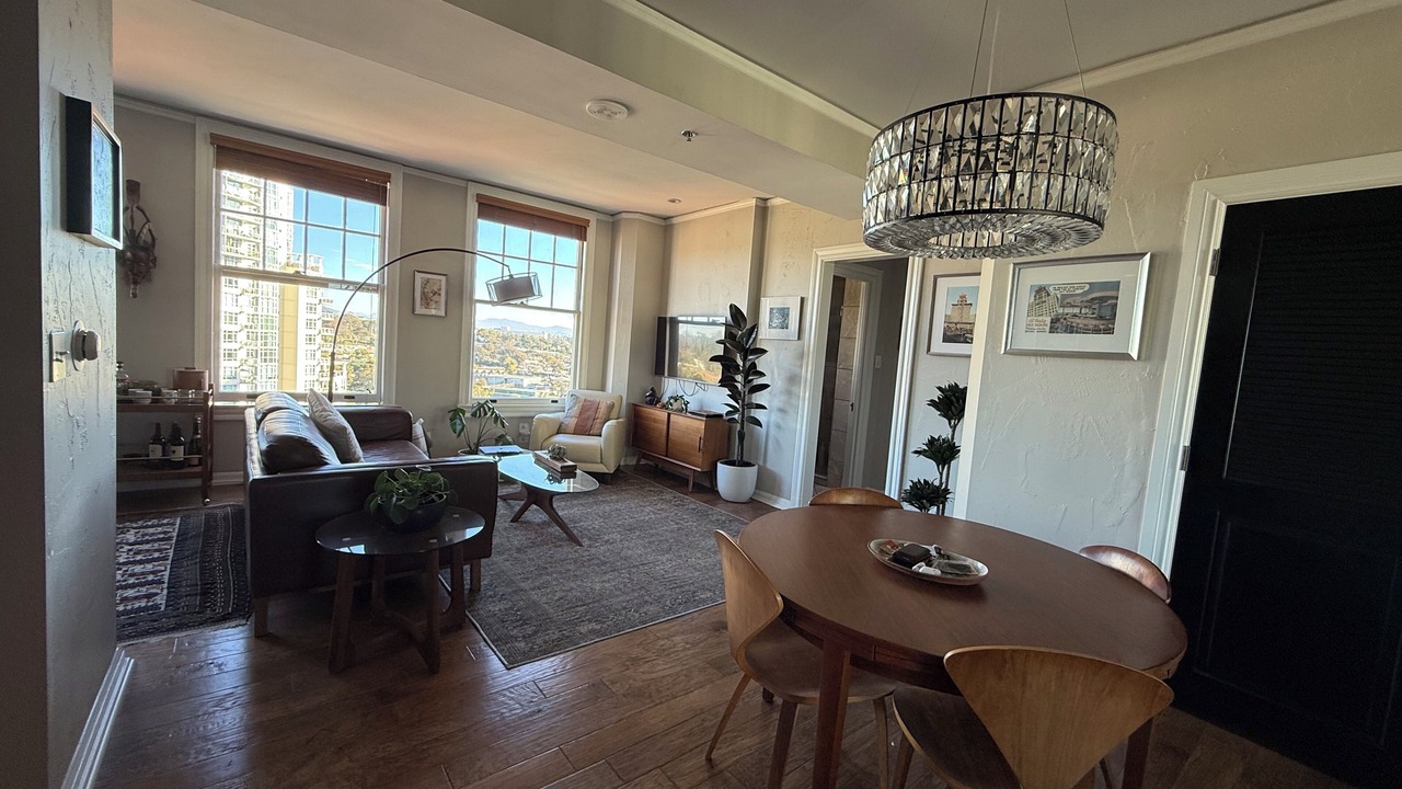 Photo of Livingroom in Civic Core