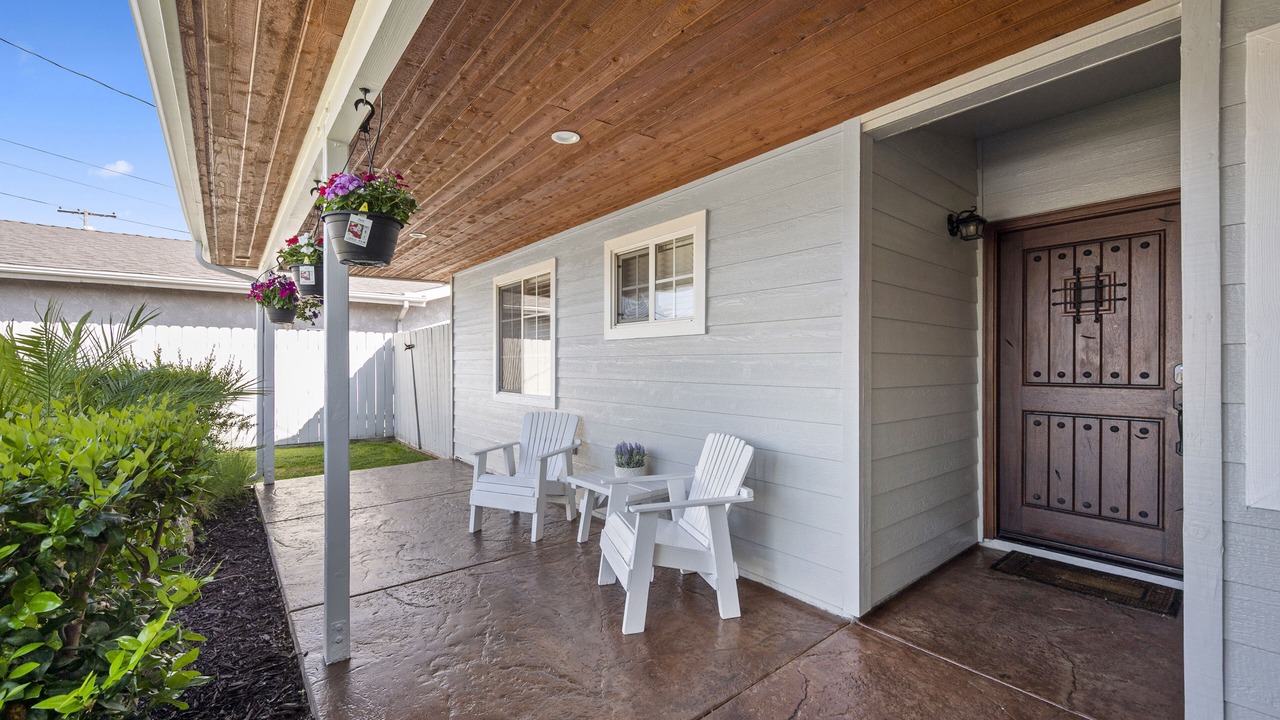 Photo of Patio Balcony in Serra Mesa