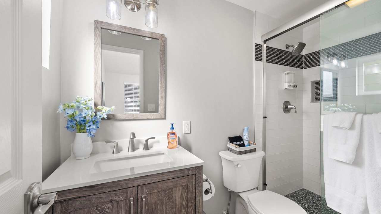 Photo of Bathroom in Serra Mesa