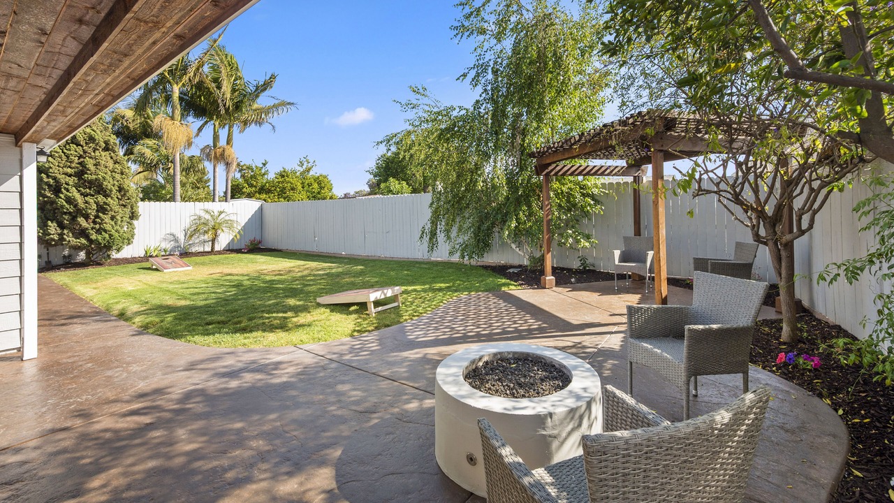 Photo of Patio Balcony in Serra Mesa