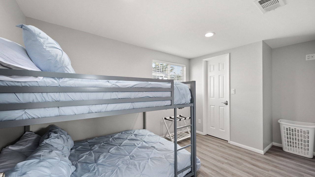 Photo of Bedroom in Serra Mesa