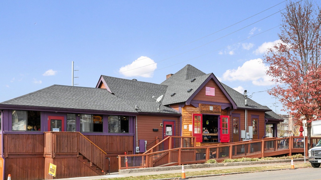Photo of Outdoor in Maxwell