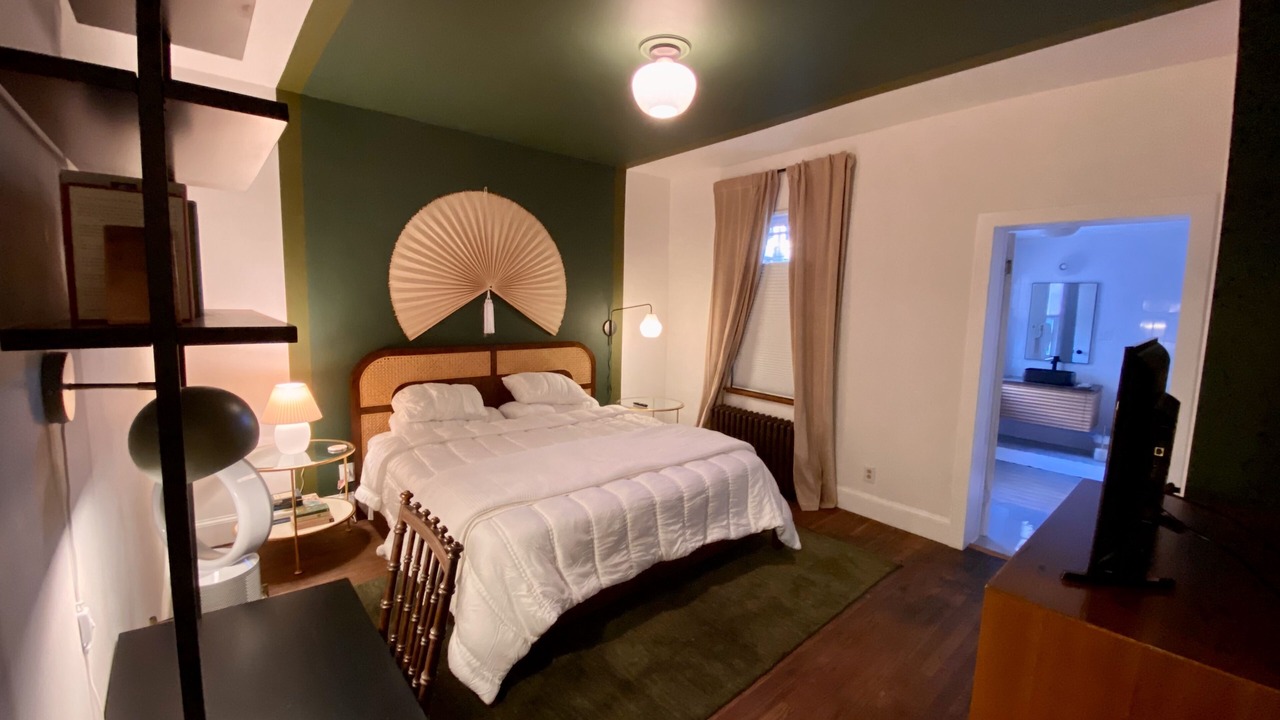 Photo of Bedroom in South Side Flats