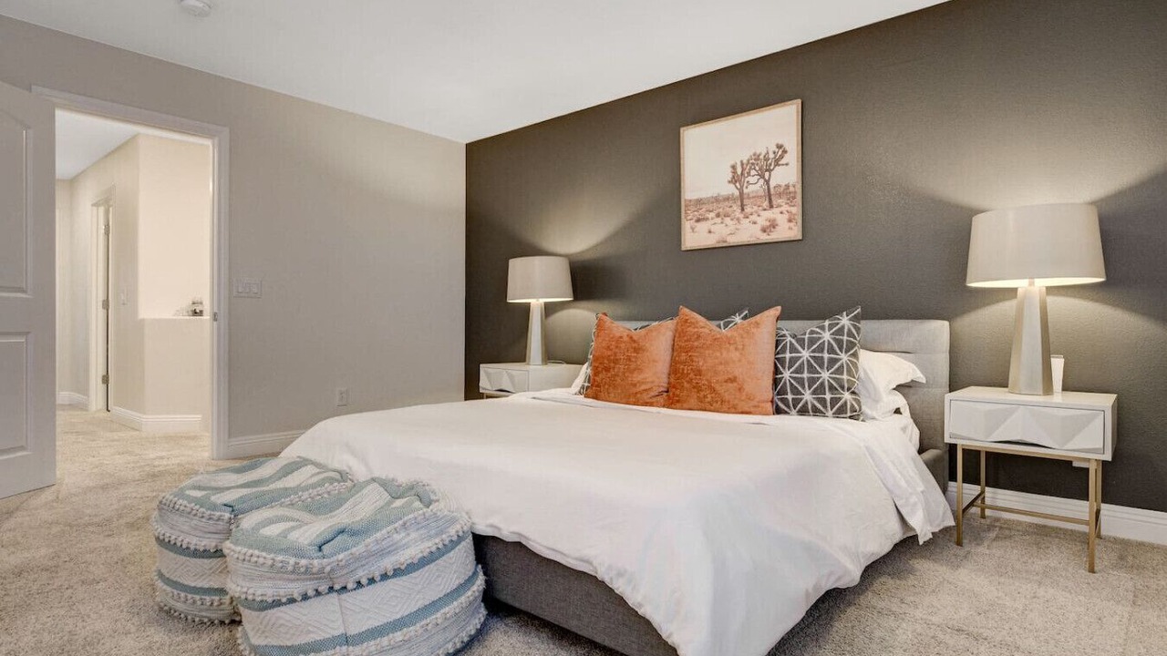 Photo of Bedroom in Silverado Ranch