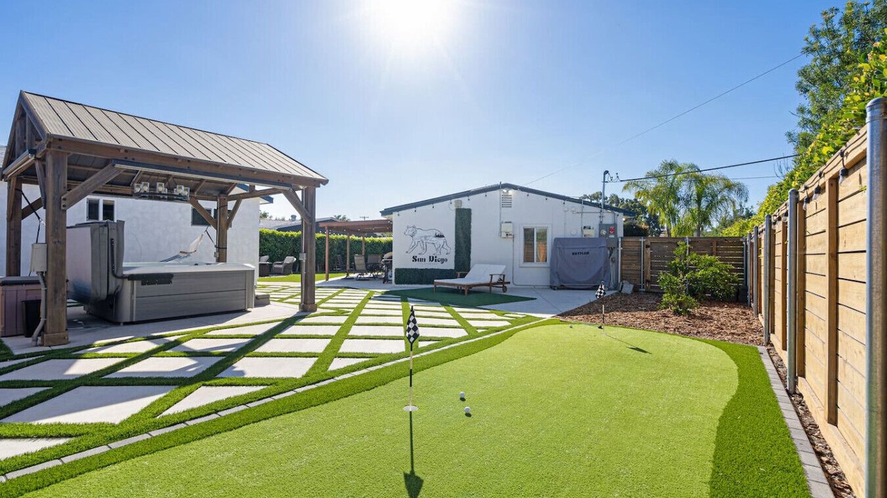 Photo of Outdoor in North Clairemont