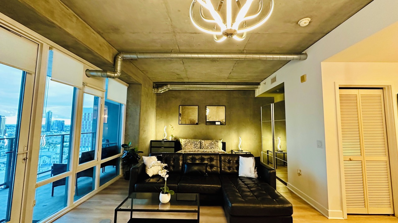 Photo of Livingroom in Smart Corner