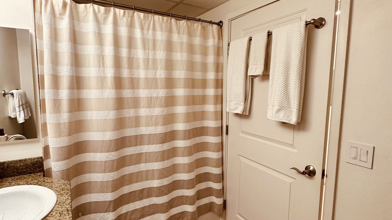 Photo of Bathroom in Smart Corner