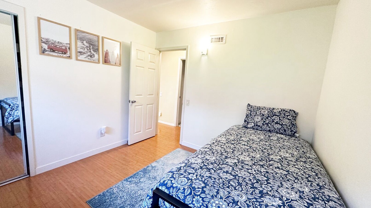 Photo of Bedroom in University City