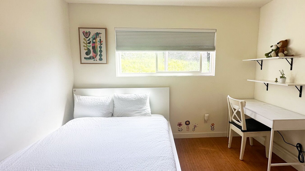 Photo of Bedroom in University City