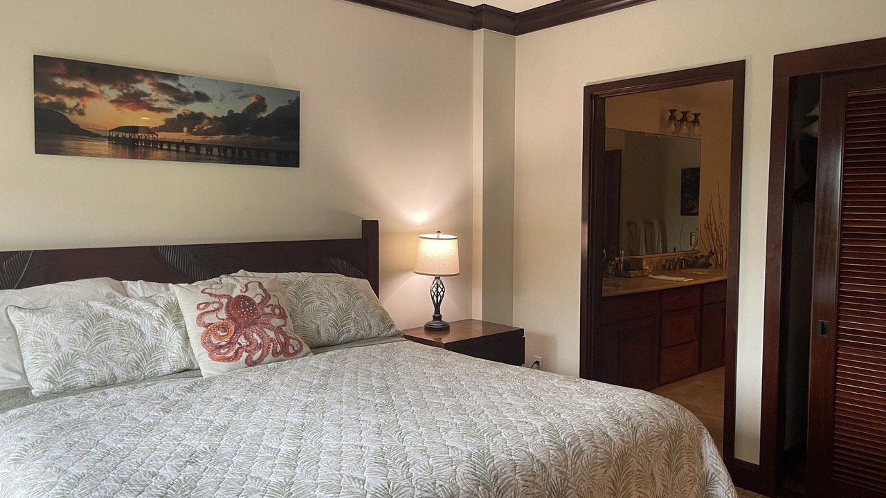 Photo of Bedroom in Wailua