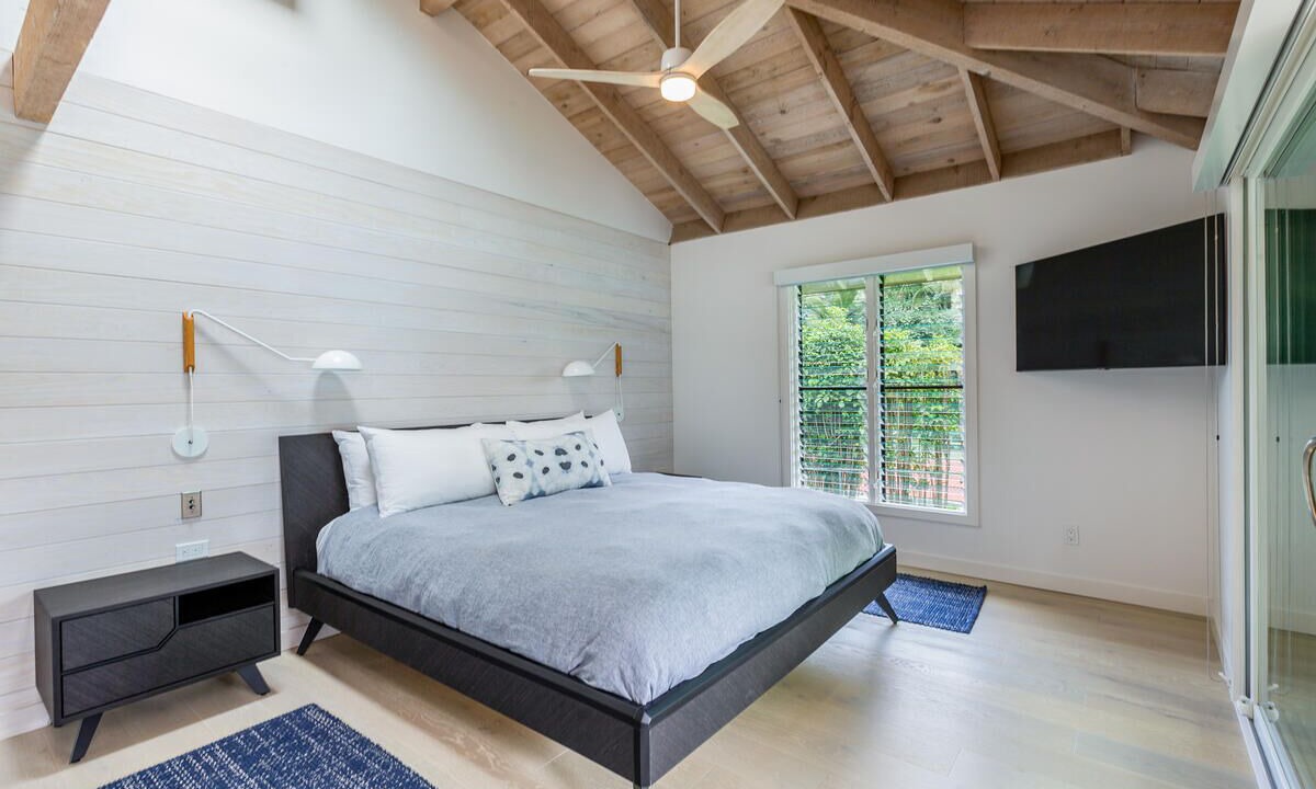 Photo of Bedroom in Wainiha