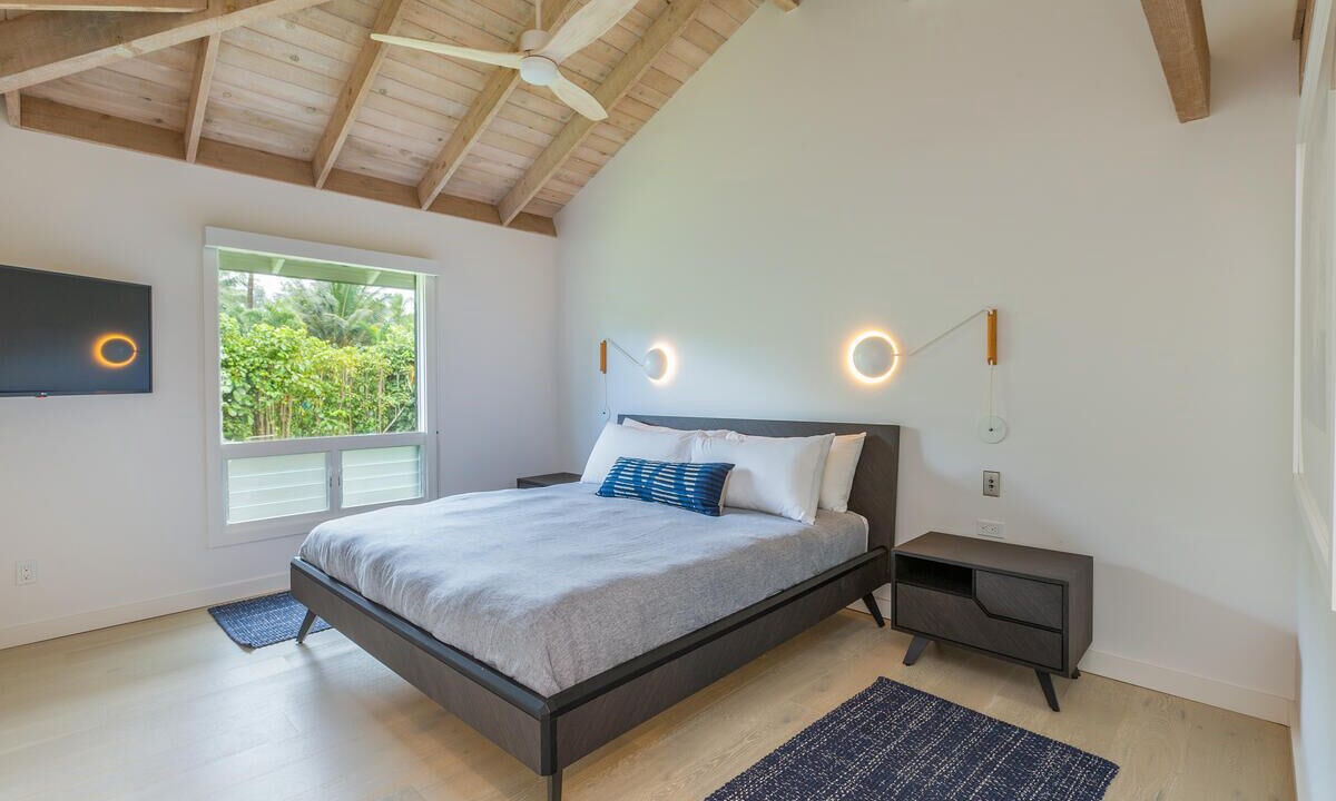 Photo of Bedroom in Wainiha