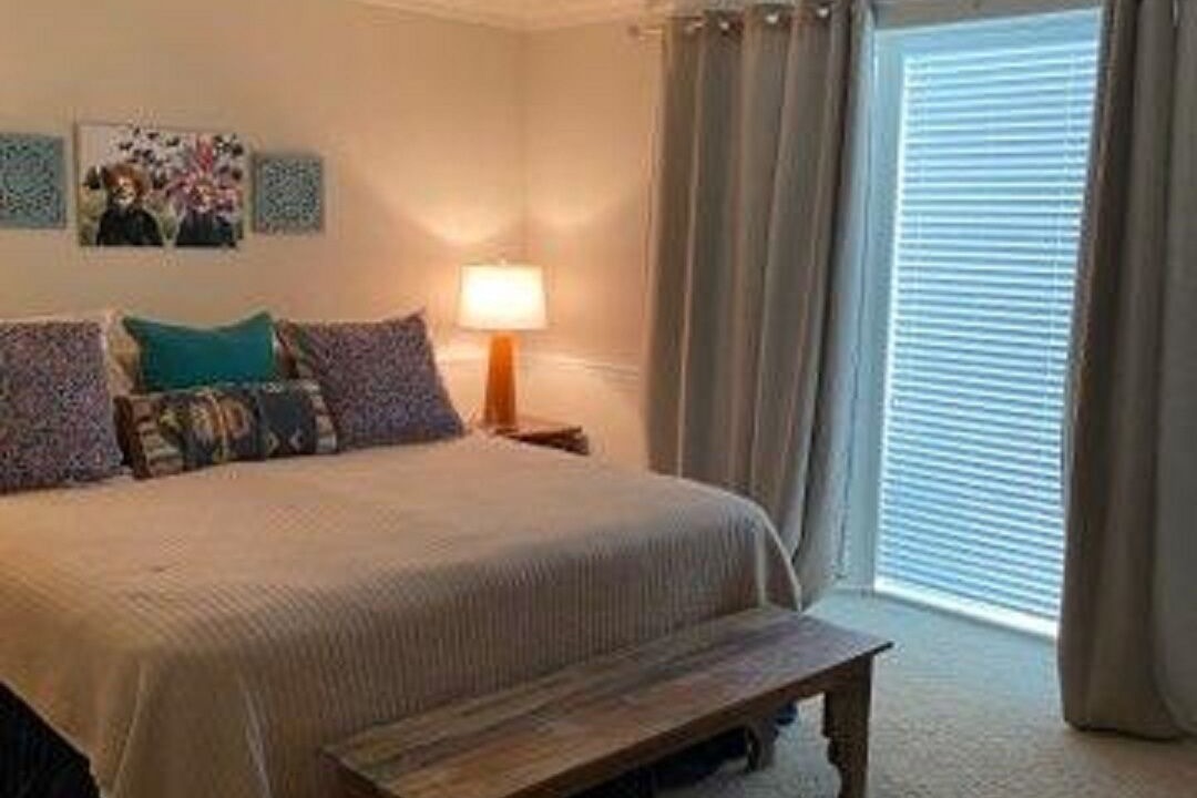 Photo of Bedroom in Lakeway