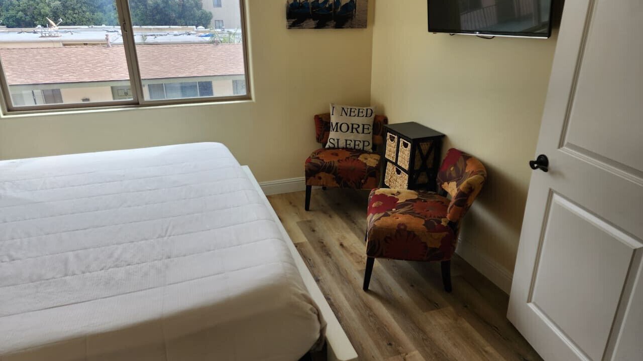 Photo of Bedroom in Crown Point