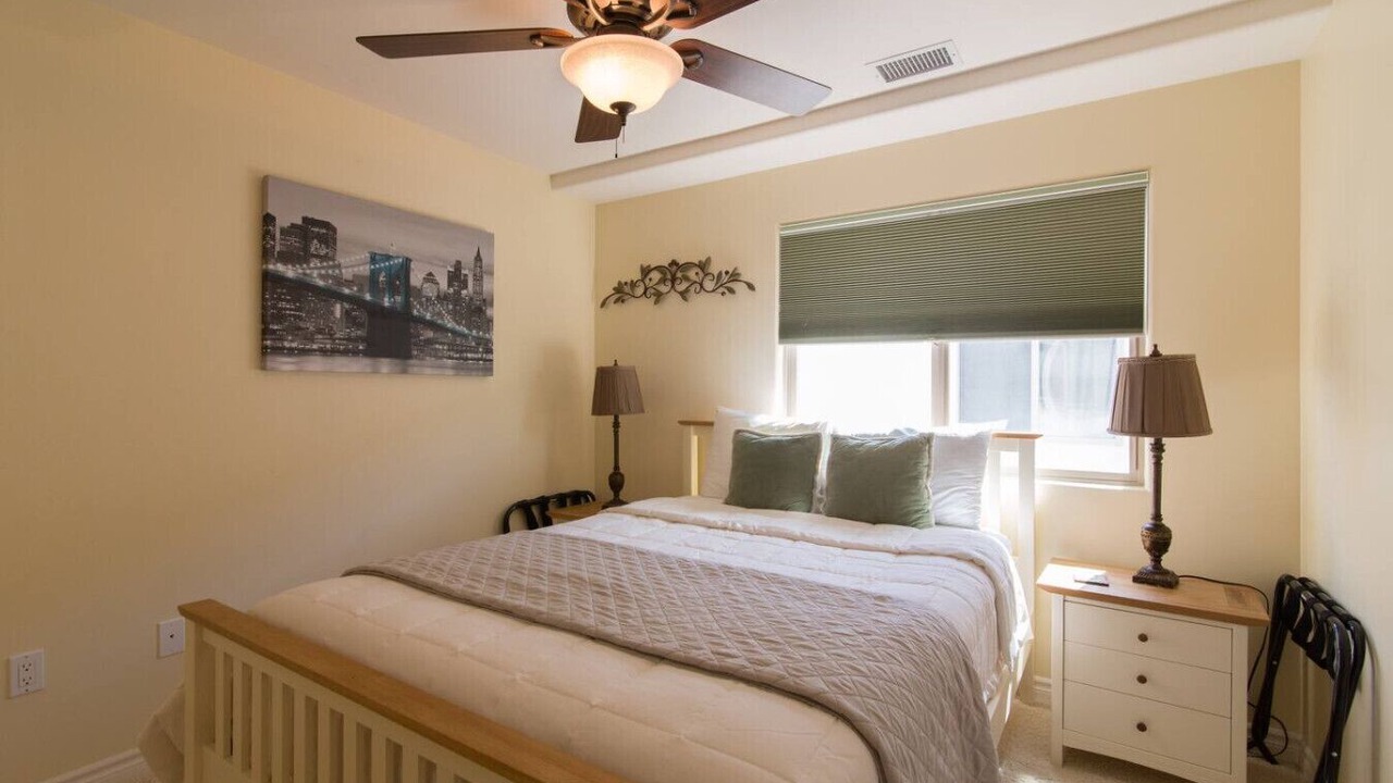 Photo of Bedroom in Crown Point