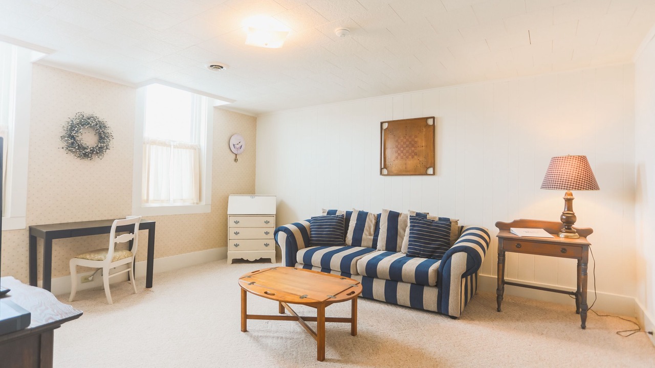 Photo of Livingroom in Corry