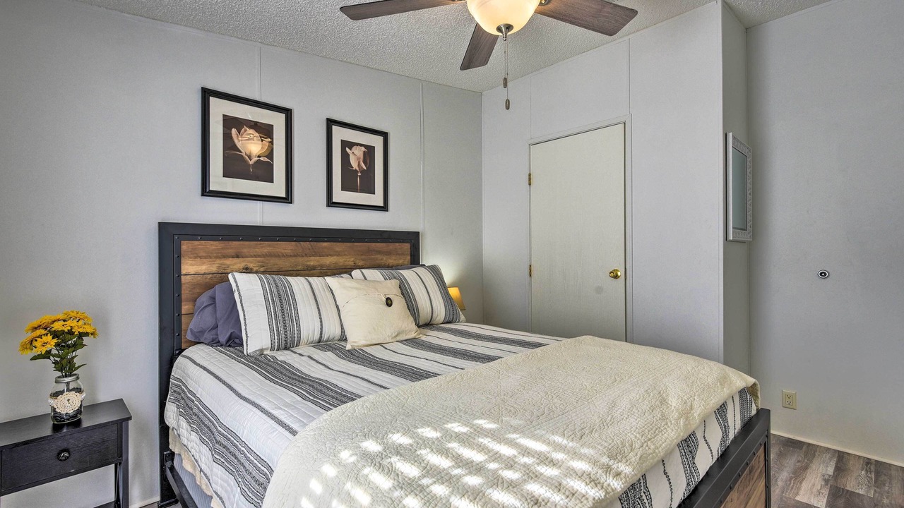 Photo of Bedroom in Crescent City