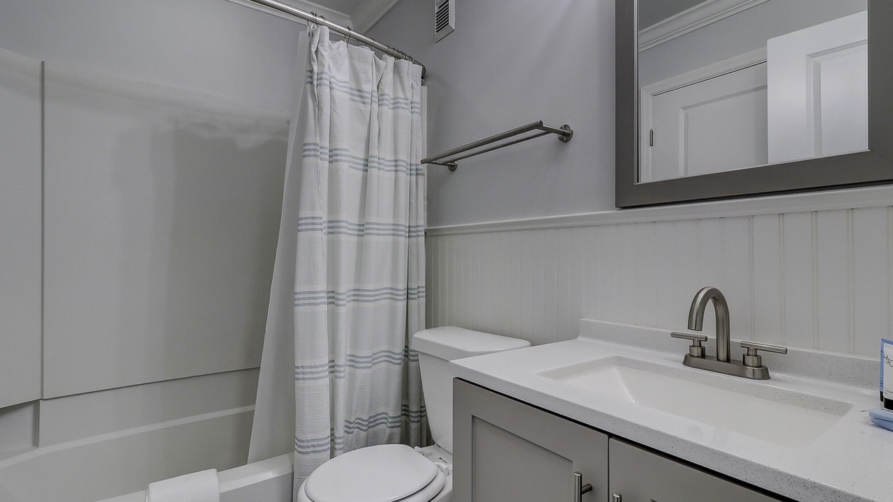 Photo of Bathroom in Palmetto Dunes