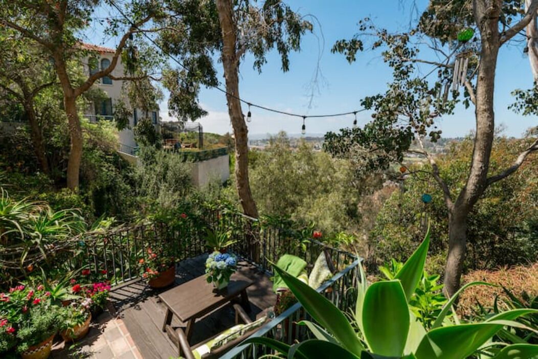 Photo of Outdoor in Mission Hills