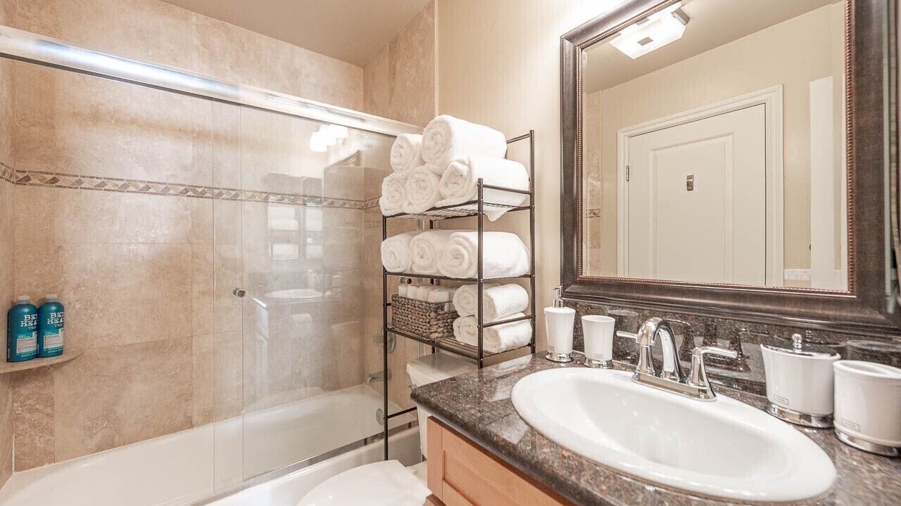 Photo of Bathroom in Bay Ho