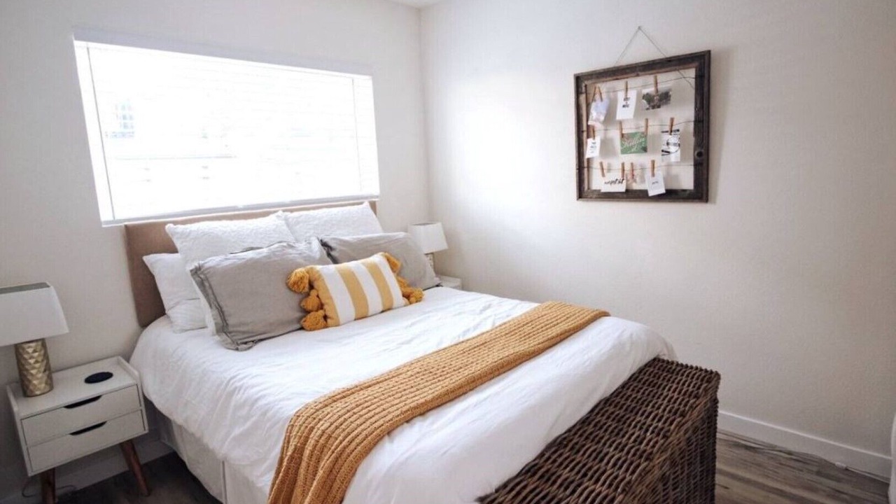 Photo of Bedroom in Pacific Beach