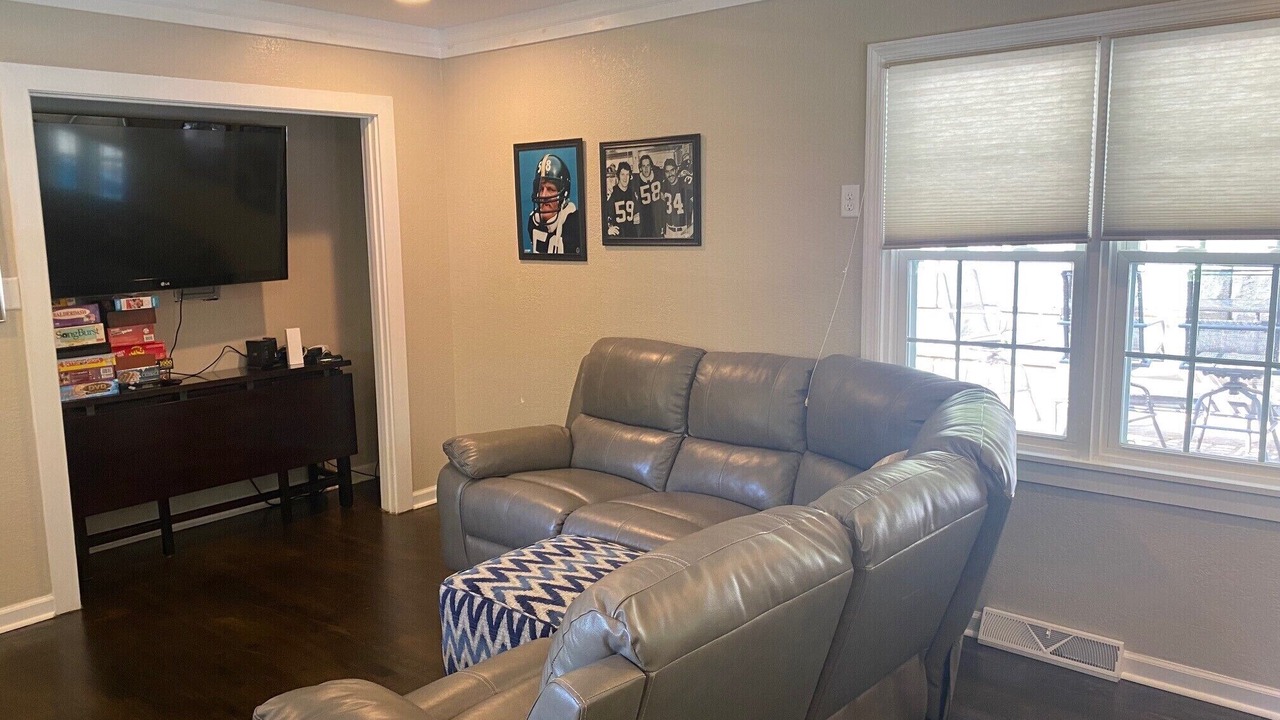 Photo of Livingroom in Ligonier