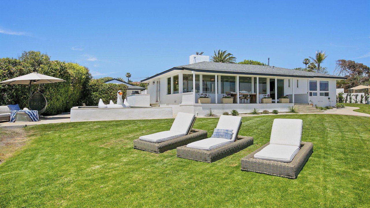 Photo of Outdoor in North Pacific Beach