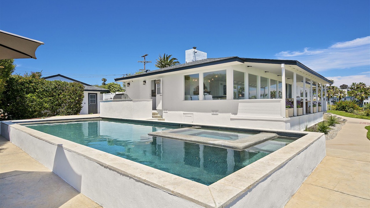 Photo of Outdoor in North Pacific Beach