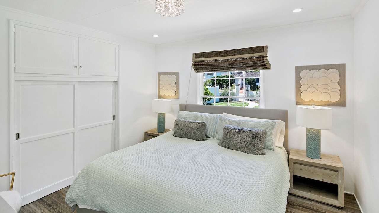 Photo of Bedroom in North Pacific Beach