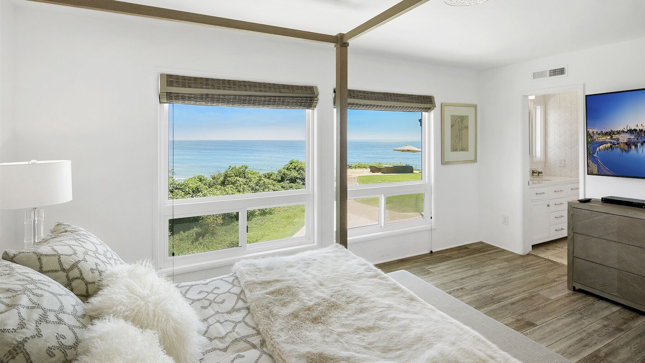 Photo of Bedroom in North Pacific Beach
