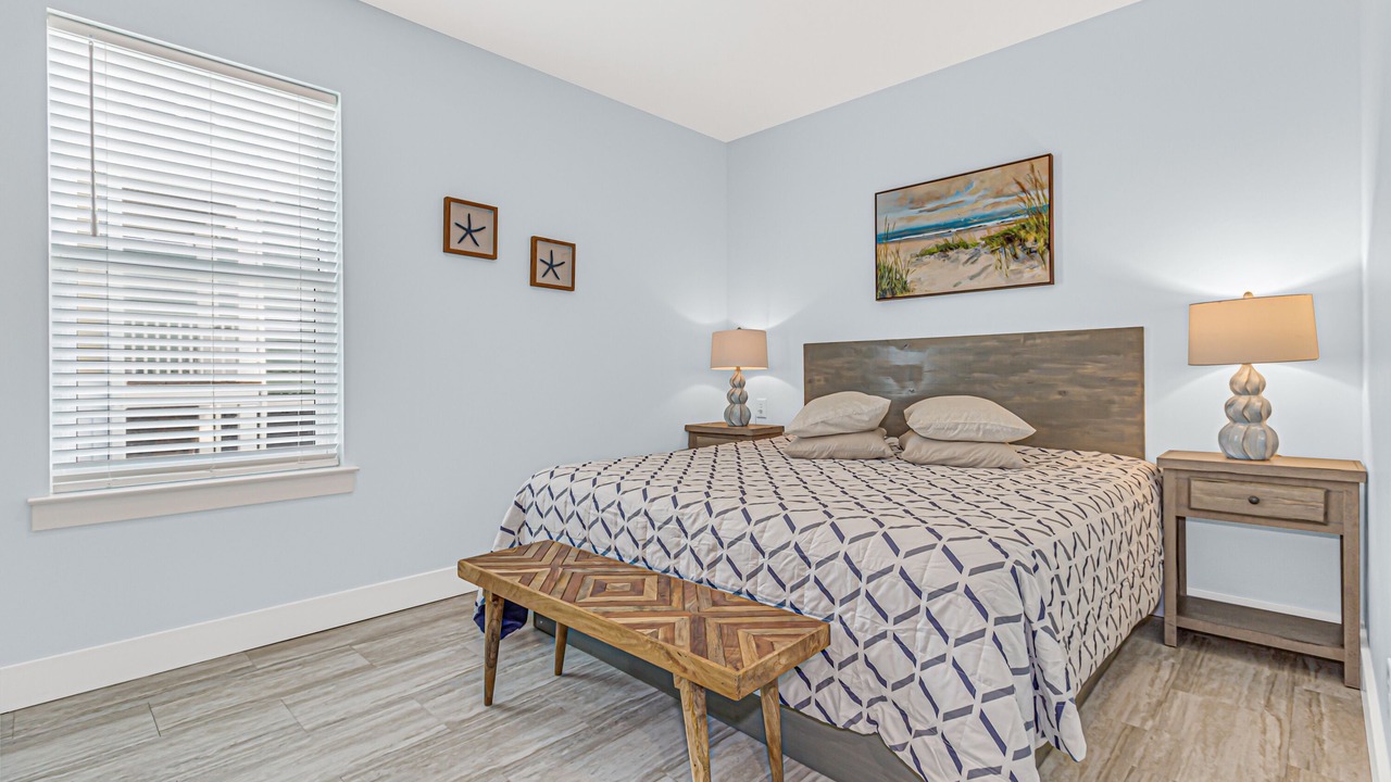 Photo of Bedroom in Crescent Beach