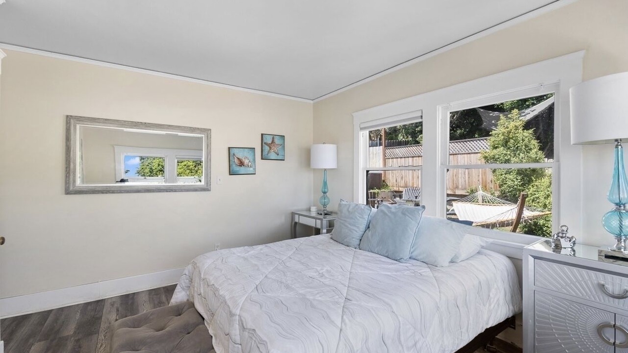 Photo of Bedroom in Mission Hills