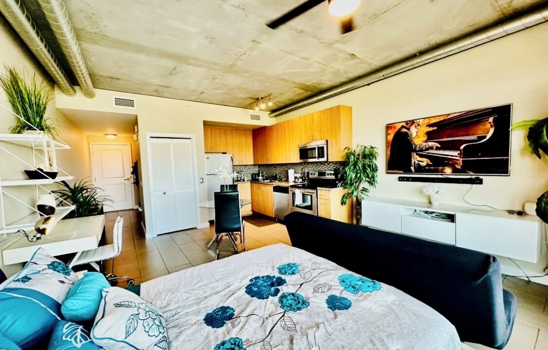 Photo of Bedroom in Smart Corner