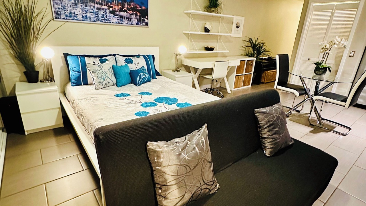 Photo of Bedroom in Smart Corner
