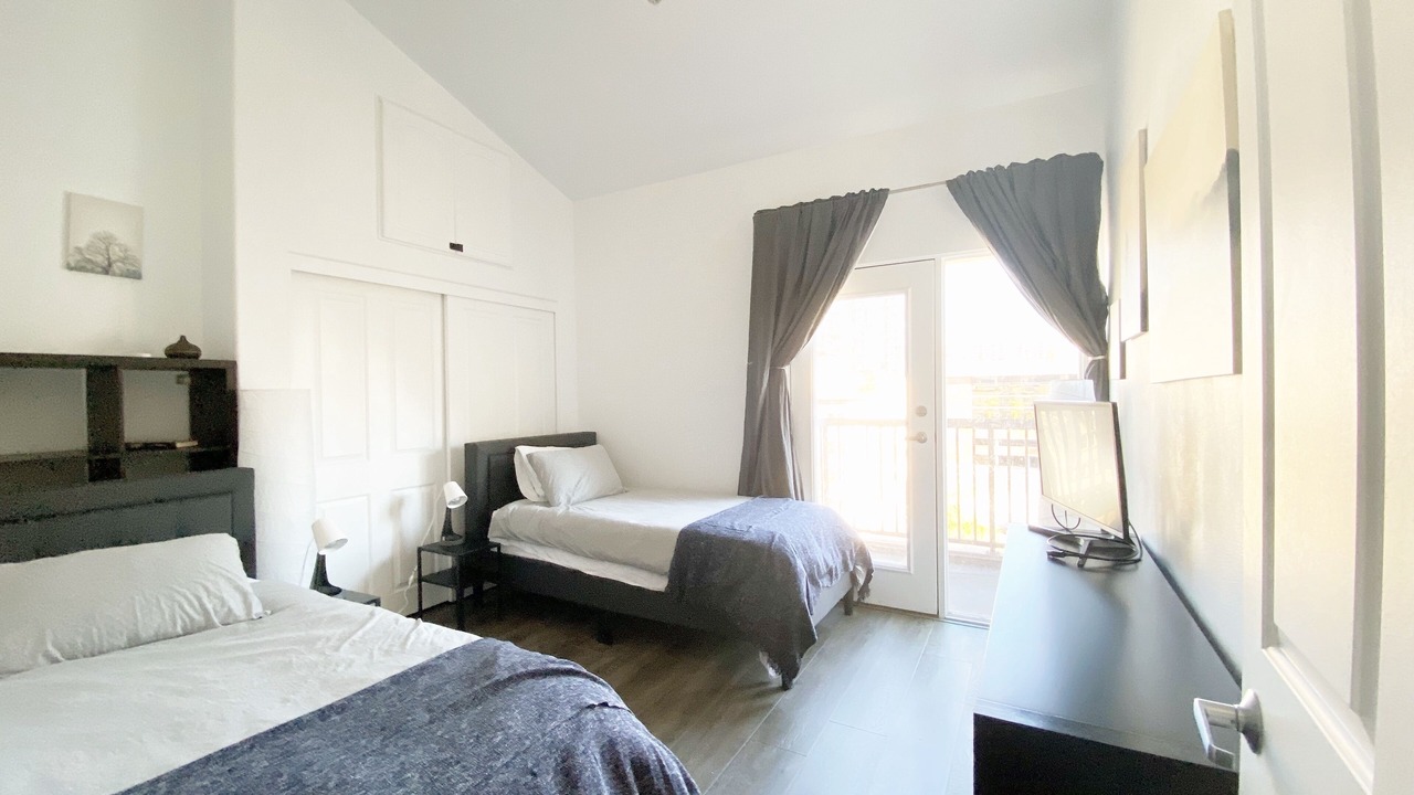 Photo of Bedroom in Little Italy